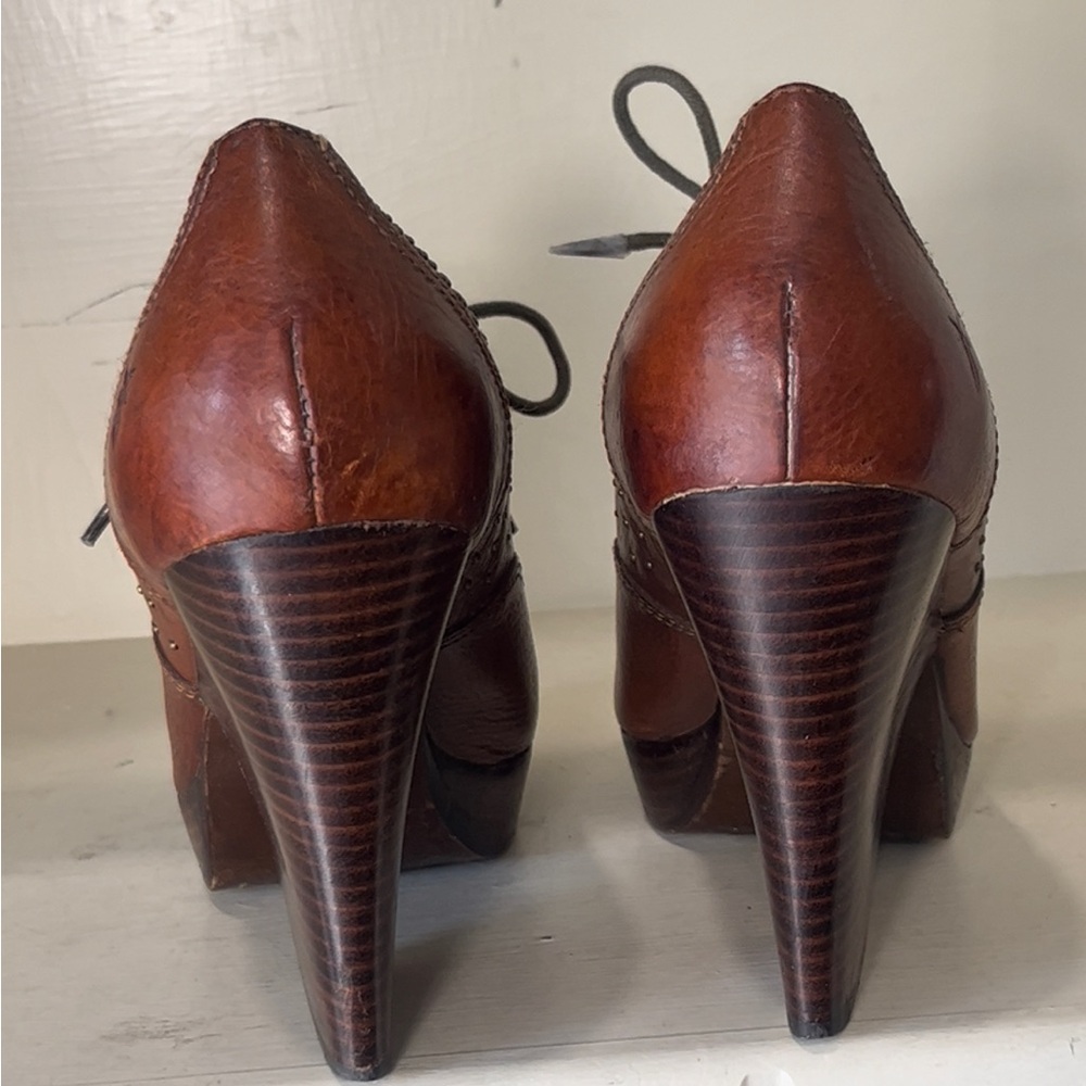 Frye Women’s Chelsea Studded Peep Toe Leather Lace Up Platform Heels Size 9.5 - Picture 8 of 11